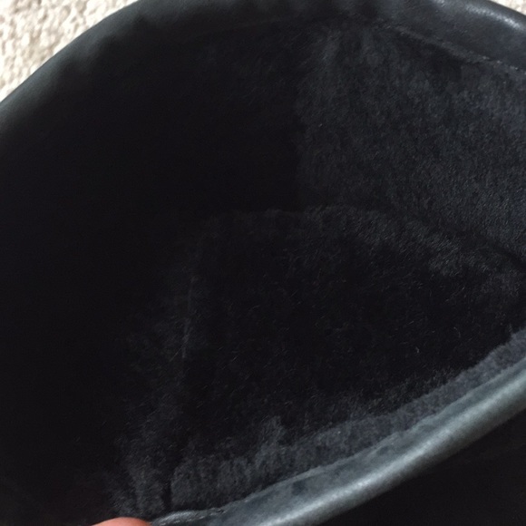 Alberto Fermani Handmade Shearling boots 8 1/2. - Picture 5 of 9